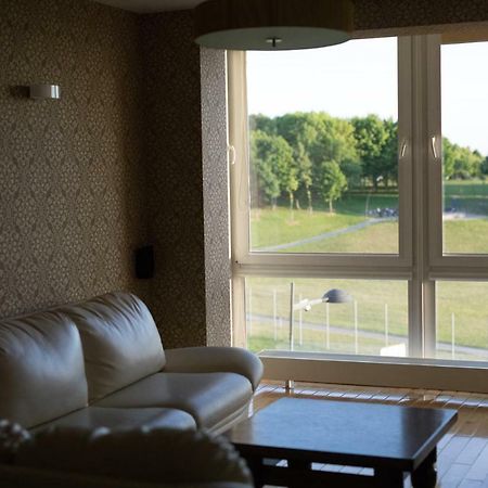 Cozy Apartment With A Wonderful Lake View Telsiai Exterior photo