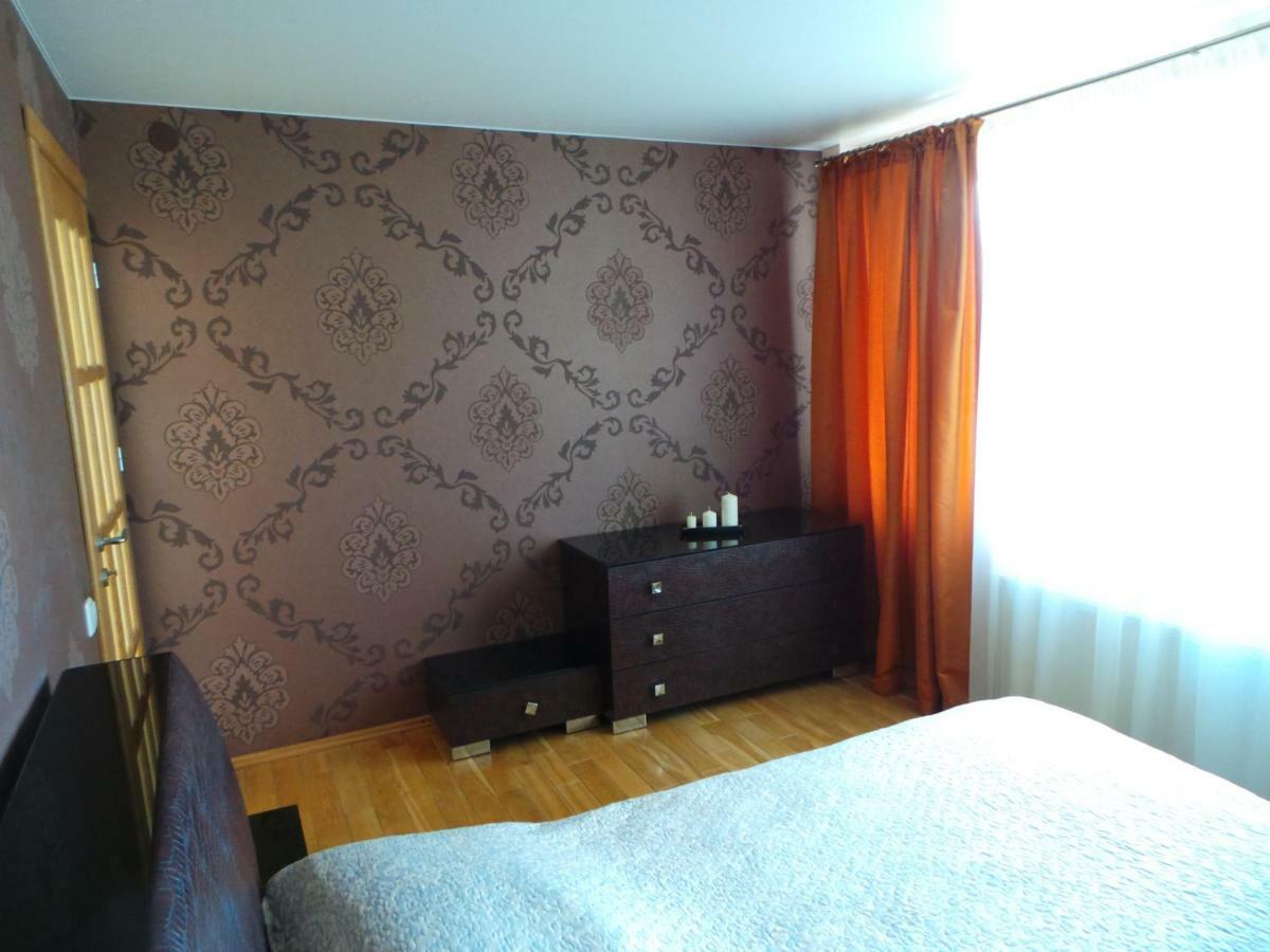 Cozy Apartment With A Wonderful Lake View Telsiai Exterior photo