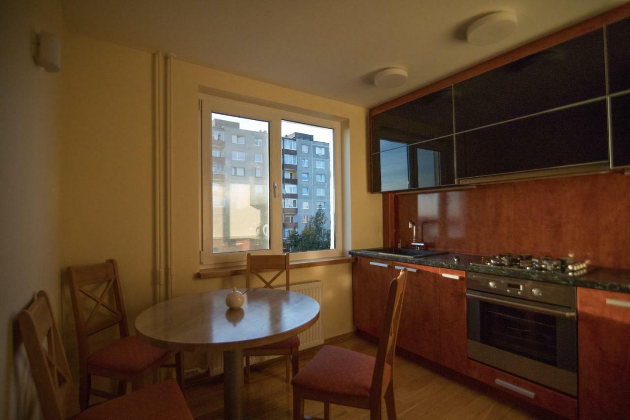 Cozy Apartment With A Wonderful Lake View Telsiai Exterior photo