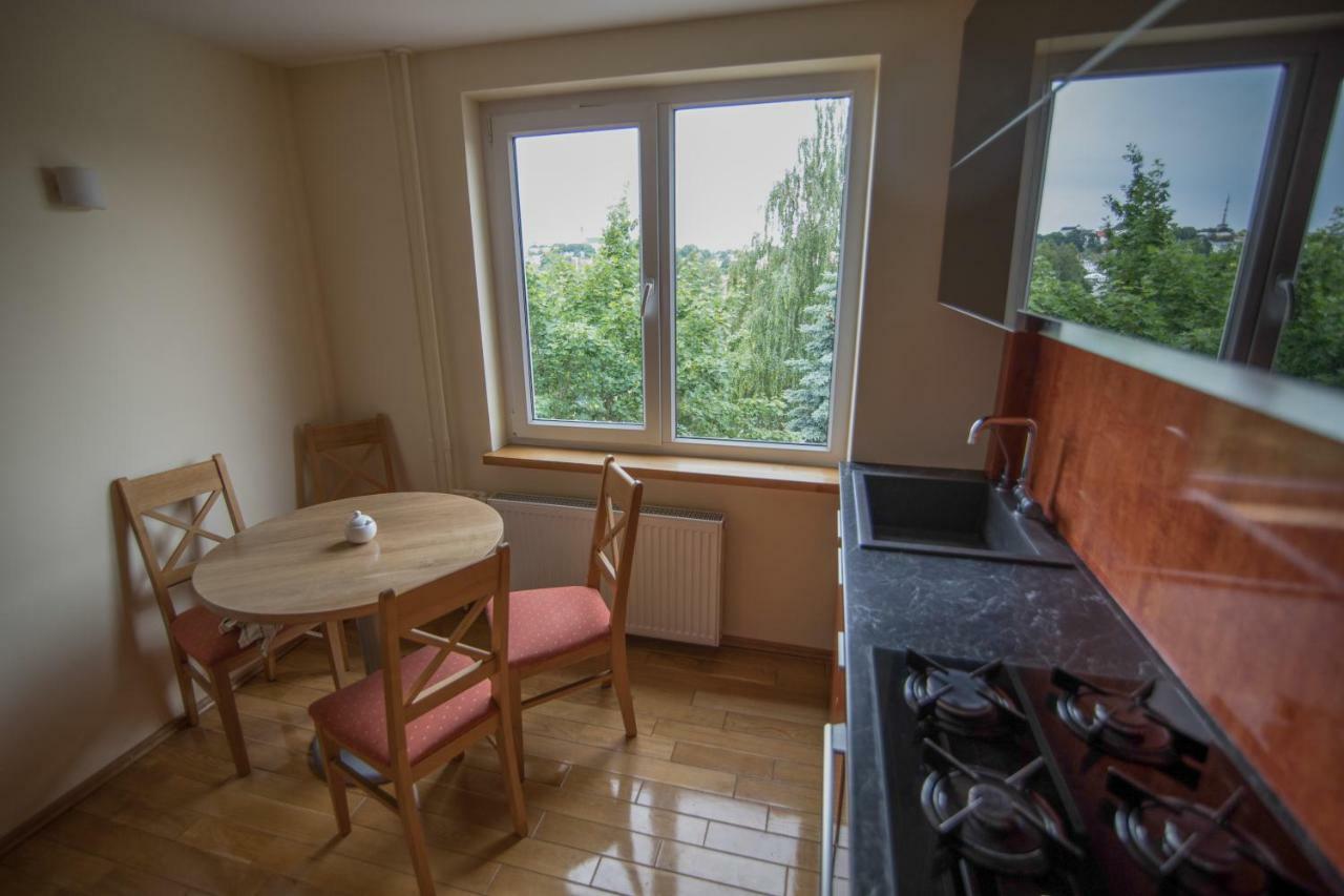 Cozy Apartment With A Wonderful Lake View Telsiai Exterior photo